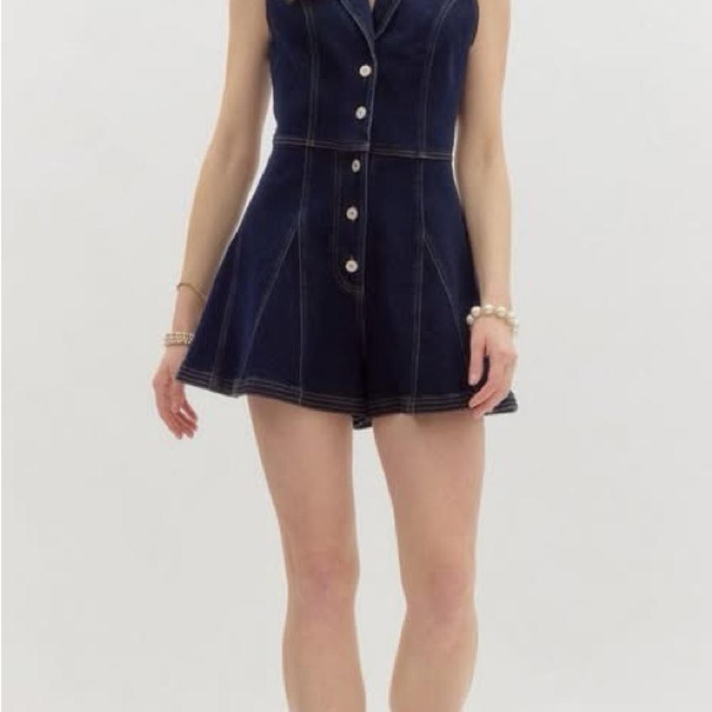 LillyBelle’s Stylish Navy Blue Button-Up Dress